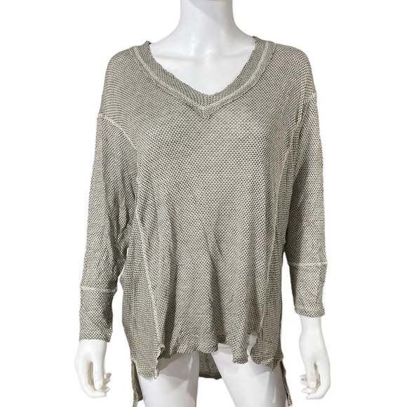 Altar'd State Beige Sheer High Low Knit Top
New - Picture 2 of 5
